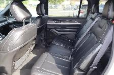2024 Jeep Grand Cherokee Limited 4x4 7 passenger - Photo 16