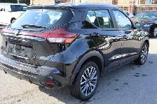 2025 Nissan Kicks SV FWD - Photo 2