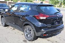 2025 Nissan Kicks SV FWD - Photo 4
