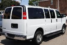 2023 Chevrolet Express RWD 3500 135' LT - Photo 4
