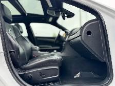 2022 CHRYSLER 300 - Photo 12