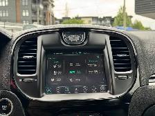 2022 CHRYSLER 300 - Photo 15