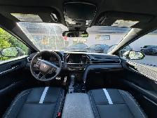2025 TOYOTA CAMRY - Photo 9