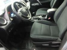 TOYOTA RAV4 2015 LE AWD SIEGES CHAUFFANT CAMERA RECUL BLUETOOTH - Photo 6