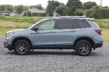 2025 Honda Passport TrailSport (AWD) - Photo 3