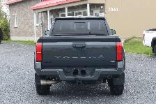 2025 Toyota Tacoma TRD Sport (8A,4X4) 6 pi - Photo 5