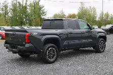 2025 Toyota Tacoma TRD Sport (8A,4X4) 6 pi - Photo 16