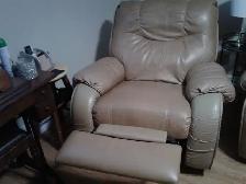 2 Fauteuils ELRAN berçant et inclinable en bonne état non fumeur - Photo 2