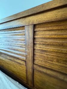 beautiful bed King w or w-out mattress. - Photo 3