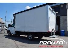 2025 Chevrolet Express Commercial Cutaway 3500  Cube 14 pieds - Photo 4