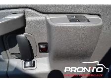 2025 Chevrolet Express Commercial Cutaway 3500  Cube 14 pieds - Photo 20