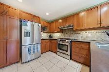 2 Bedroom Executive Townhouse in Rockwood $2950 plus utilties - Photo 2