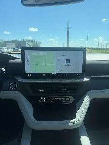 2026 Ford Explorer Platinum 4WD - Photo 9