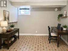 Large2 bedrooms and den-open concept kitchen & living room_Sep 1 - Photo 4