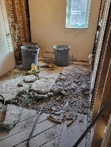 JUNK REMOVAL DEMOLITION DECONSTRUCTION SERVICES - Photo 2
