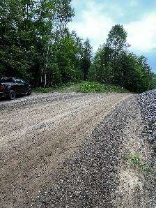 Terrain 7.5 acres bord de l’eau