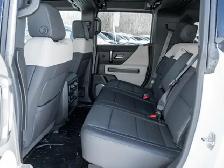 2026 GMC HUMMER EV SUV 2X - Photo 30