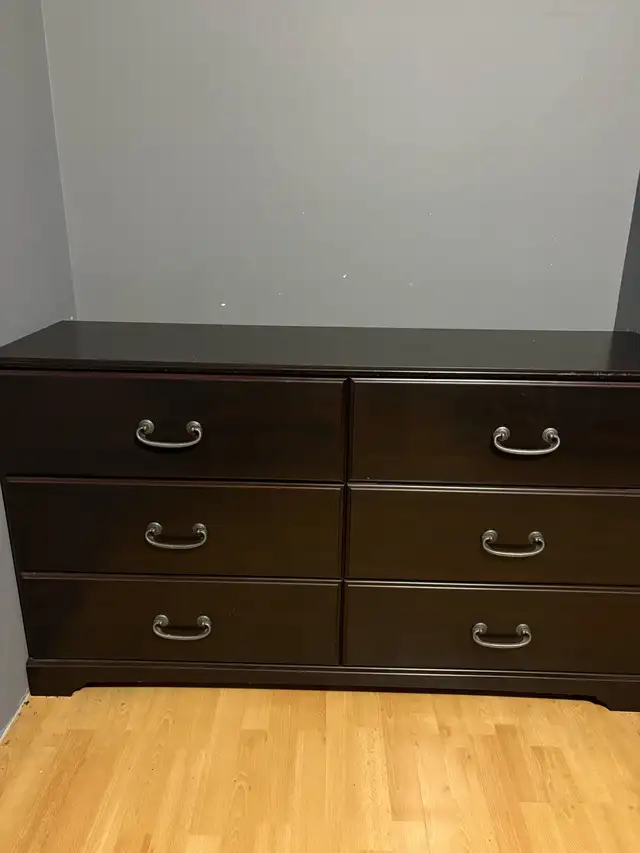 6 Drawer Dresser expresso color $200