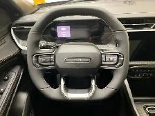 2026 Jeep Cherokee Overland - Photo 13