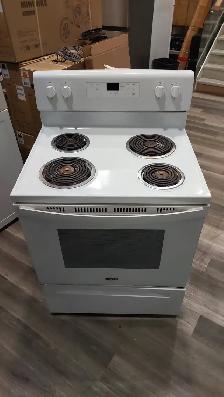 Stove 30' GE Coil White Used | Sale price Limited Time.