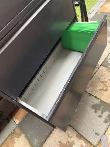 4 Drawer filing cabinet - Photo 2