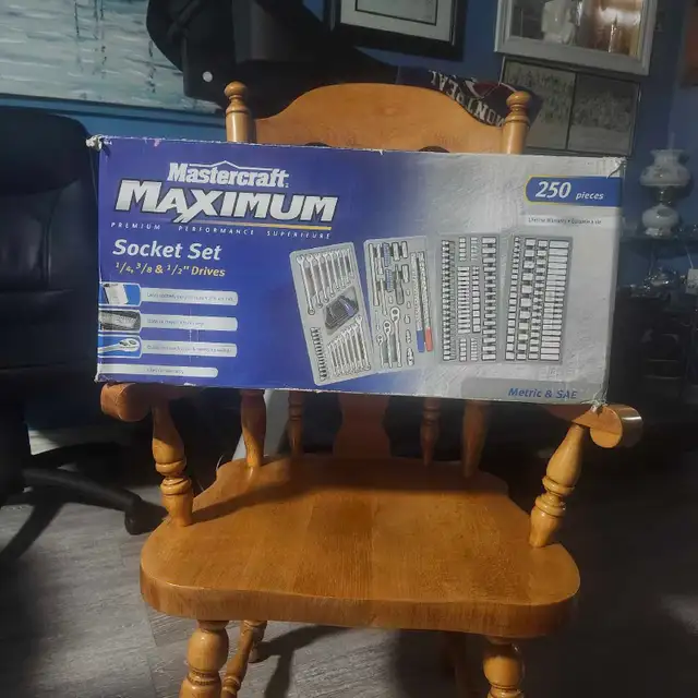 Mastercraft MAXIMUM 250 Pc. Socket Set