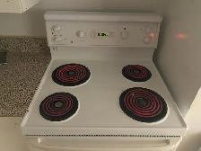Stove 30' GE Coil White - Used | Cheap Price Sale.