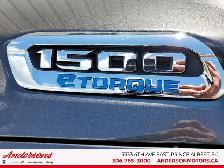2026 Ram 1500 LIMITED 5.7L HEMI / Crew Cab / Heads-Up Display - Photo 6