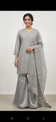 Brand New Pakistani Party Wear - Photo 2