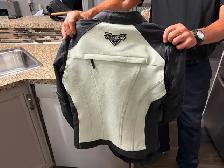 Woman Motorcycling Clothing - Photo 5