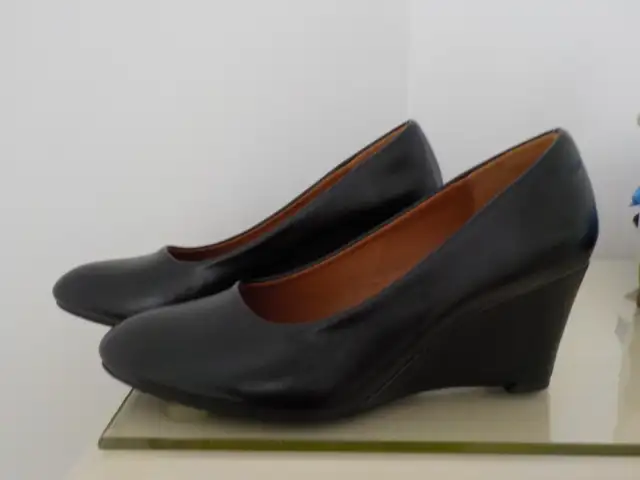 Woman shoes