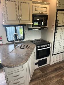 2021 cougar bunk model camper - Photo 2