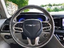 2017 Chrysler Pacifica Limited | AS IS | FWD - Photo 7