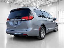 2017 Chrysler Pacifica Limited | AS IS | FWD - Photo 32