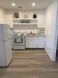 Quiet All-Inclusive Waterfront Studio Rentals - Photo 9