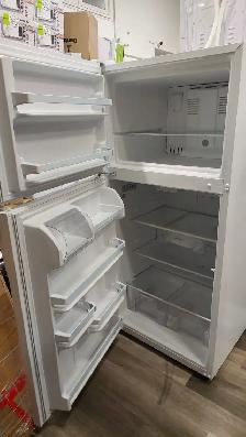 Fridge - 30' Whirlpool Top freezer White Used - Photo 3