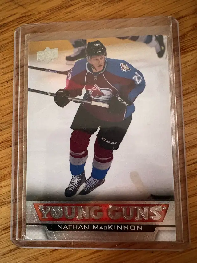 Nathan MacKinnon rookie card