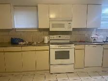 Walk-In basement for rent - Photo 3