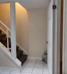Private 1 bed, 1 bath - Townhouse for Rent - Photo 6