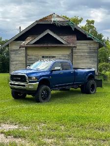 2014 Ram 3500 Dually