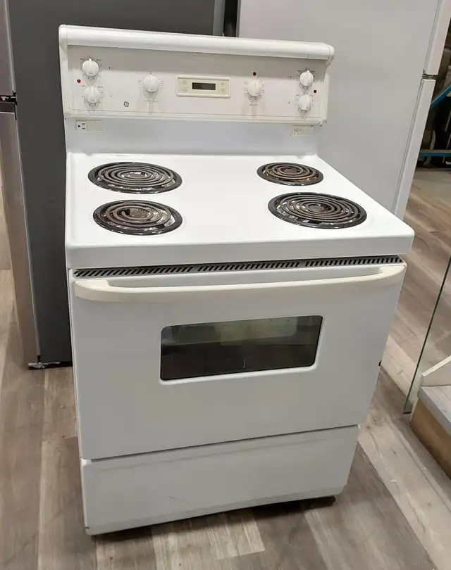 Stove - 30' Whirlpool Coil White - Used | Sale Offer.