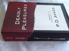 Deadly Pleasures: Three Masterly Detective Novels -  Hardcover - Photo 4