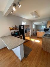 3-Bed, 2-Bath Home with A/C & Garage - Photo 2