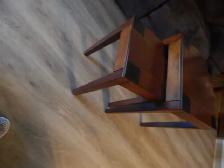 2 Nesting Side Tables, Great Condition - Photo 2