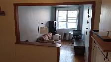 Plateau – Beau 3 ½ SEMI-MEUBLÉ et chauffé – 1100 $ – Libre!1 10 - Photo 3