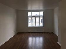 Superbe grand 4 1/2, 3e étage St-Sauveur PROMO - Photo 7