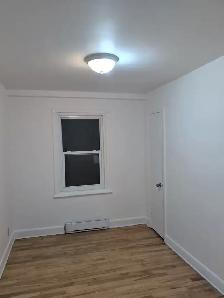 beau grand grand 4 1/2 rue Vitré Limoilou, petit chien accepté - Photo 5