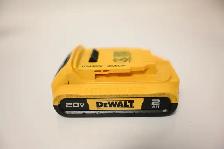Dewalt impact Brushless motor with 2ah battery and charger USED - Photo 2