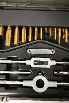 Tap Die and Drill set 46pc SAE USED in good condition - Photo 4