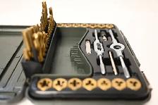 Tap Die and Drill set 46pc SAE USED in good condition - Photo 7